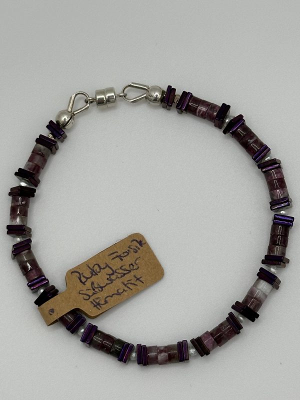 Ruby Forsite mit Süßwasserperlen Armband – Bild 3