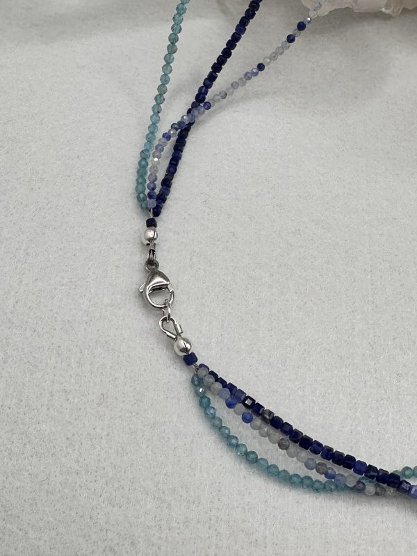 Halskette mit Sodalith, Apatit und Blauquarz – Bild 3